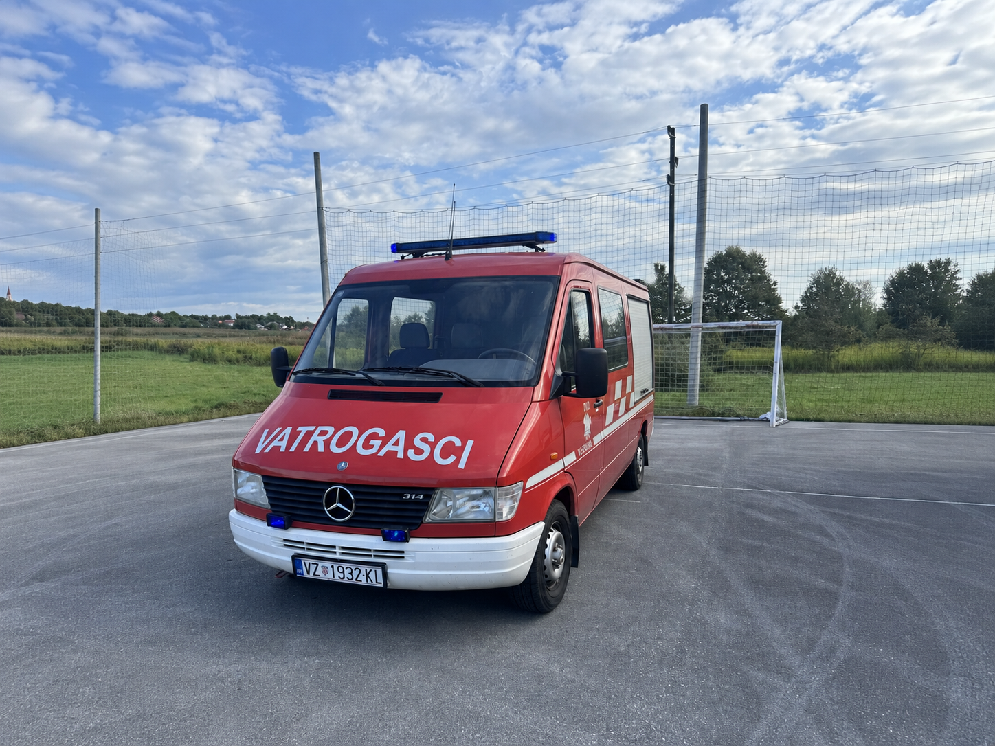 Vozilo za gašenje požara i spašavanje — Mercedes-Benz Sprinter